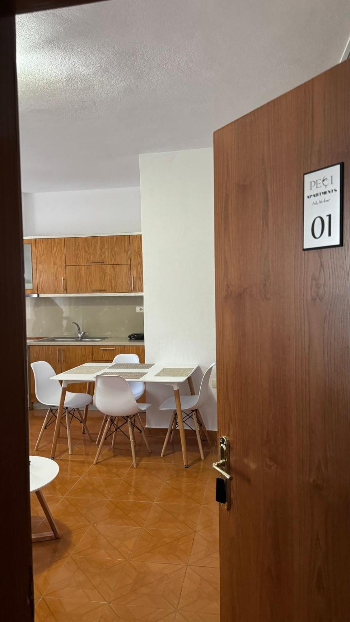 Peci Apartments Gjirokastër Екстериор снимка